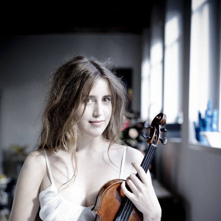 vilde_frang-7-photo_marco_borggreve-xxxxxcm_col_300dpi_rgb-jpg-rxy-0-45640091608498695-0_main