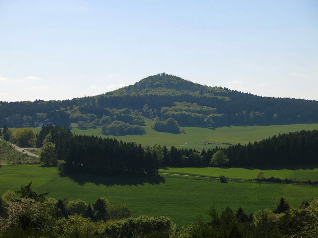 Hohe_Acht_main