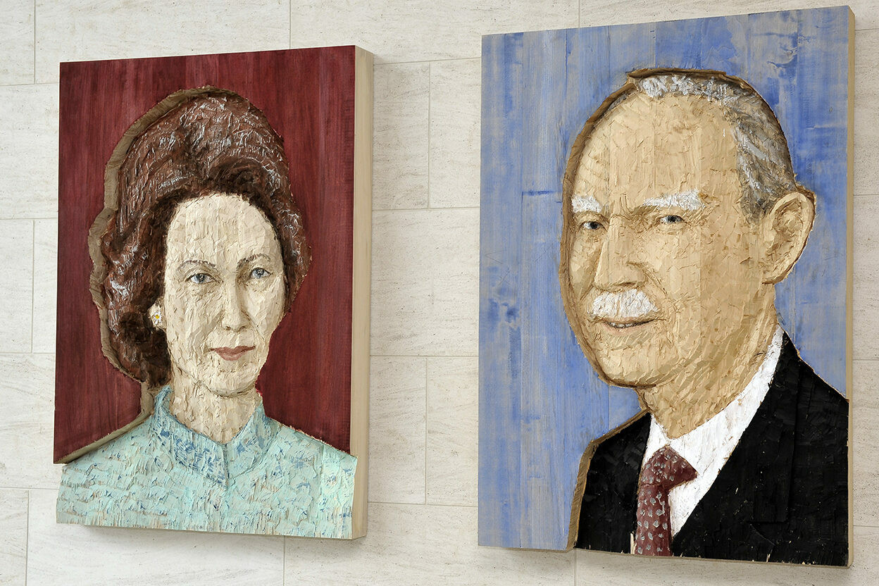 Stephan_Balkenhol_portraits_de_SSAARR_mudam_cxollection_main