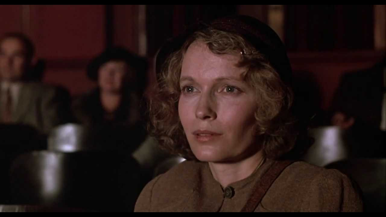the_purple_rose_of_cairo_04_main