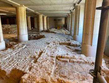 LUGA Tour der Täler und archäologische Krypta der Heilig-Geist-Zitadelle