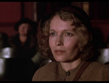 the_purple_rose_of_cairo_04_main