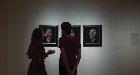 Francis-Bacon_visite-guidee_main