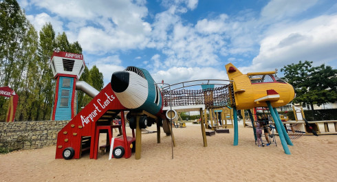 Themenspielplatz Bauernhof in Gasperich