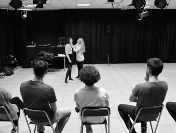 LES STAGES « ONE DAY »  »  Théâtre & Communication