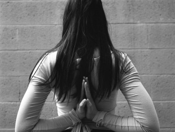 Yoga-am-Minett-c-Klara-Troost-2018-1024x1024_main