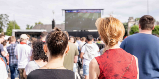 photo-public-viewing-echo-lu_main