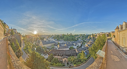 View from the Chemin de la Corniche