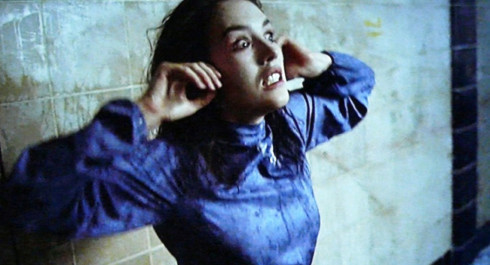Possession_02