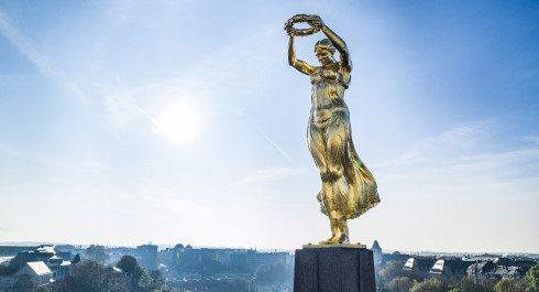 lcto golden lady skyview print marc lazzarini standart 35 of 171