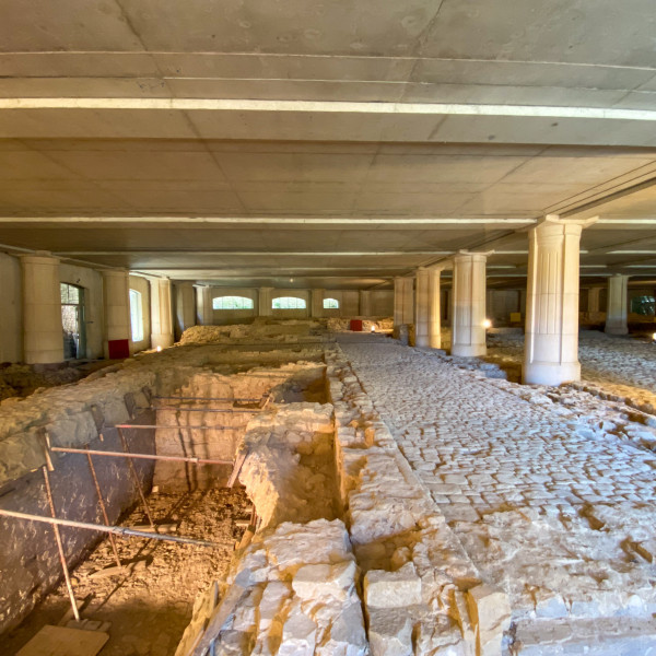 Archaeological crypt of Saint Esprit